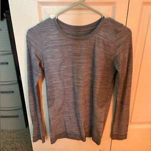 Lululemon long sleeve swiftly bundle